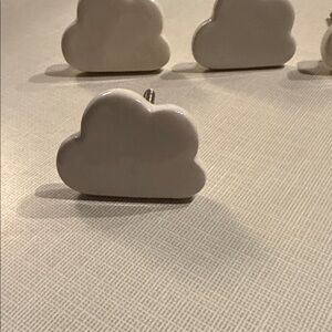 5 Cloud-Shaped Cream Knob Pull
